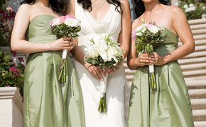 Bridesmaids Pale Green A complimentary colour theme of pale green with an ivory wedding dress