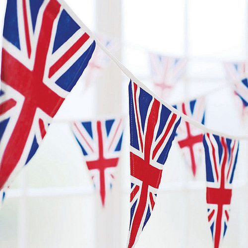 Pointed flag cotton bunting with Union Jack design