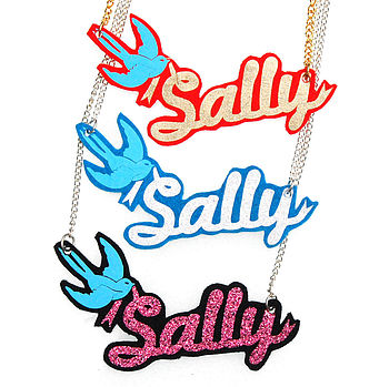 normal_personalised-swallow-name-necklace